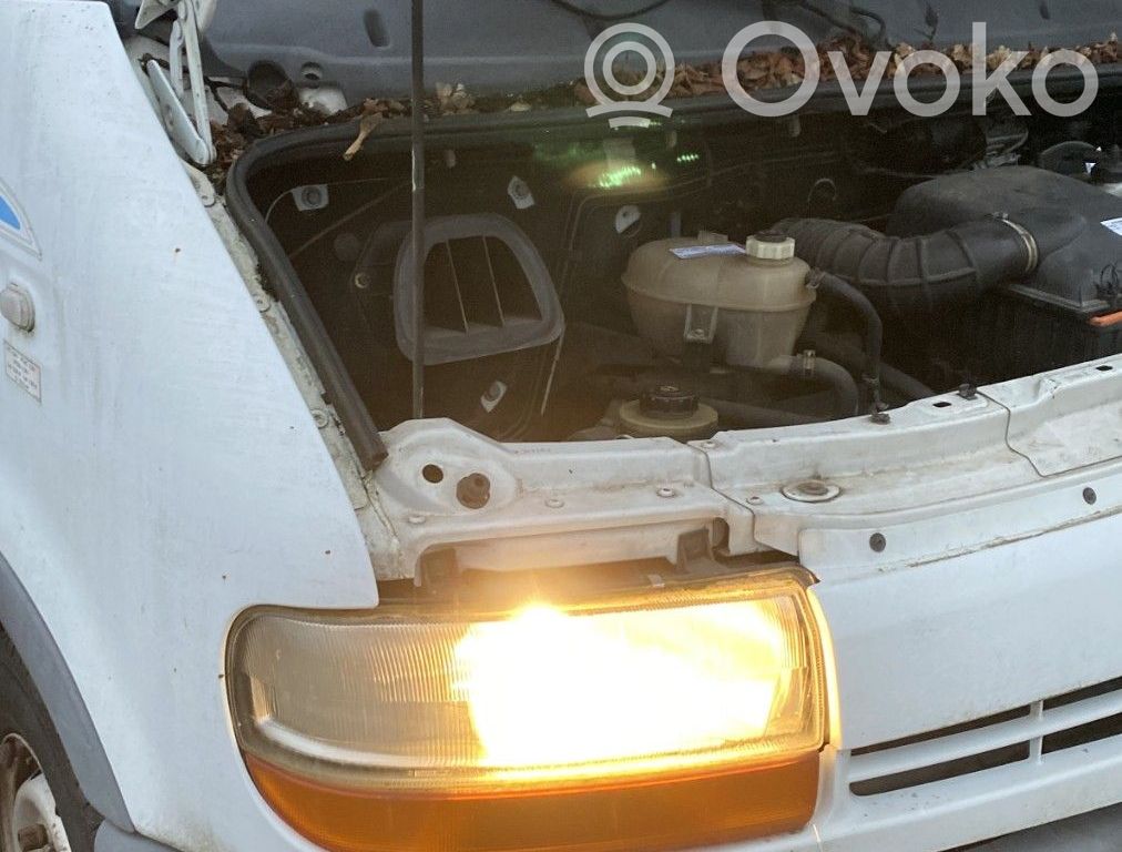 Renault Master II Vairo kolonėlė 