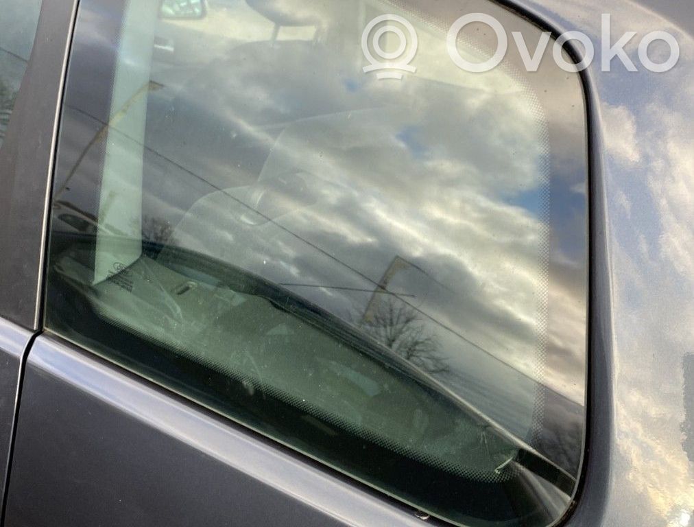 Ford C-MAX I Rear side window 