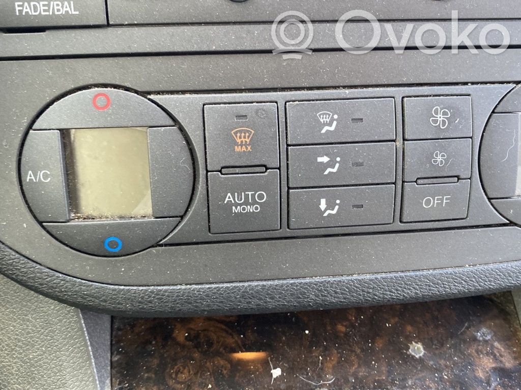 Climate control unit   1466238