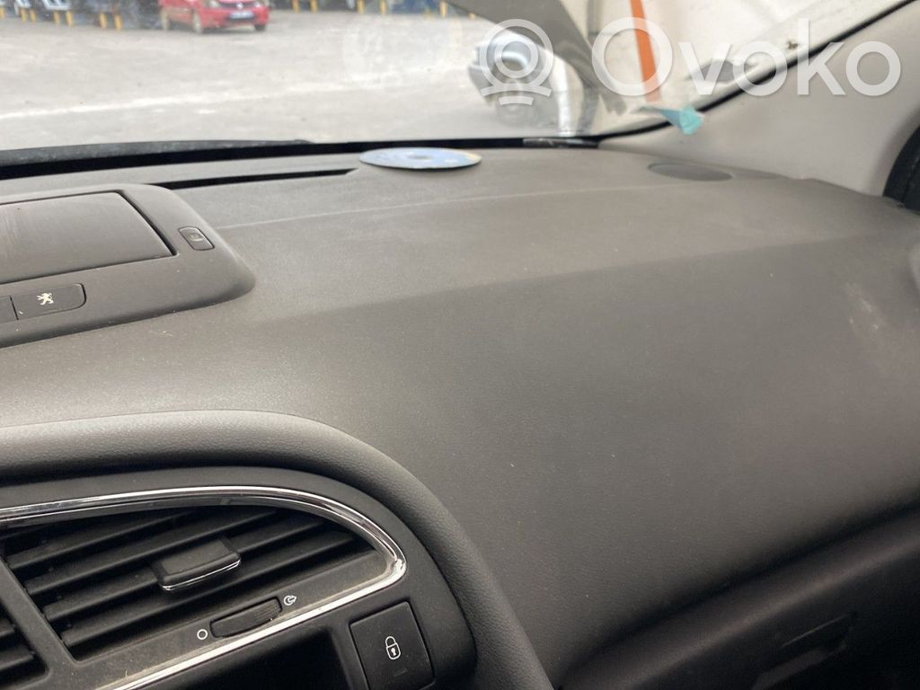 Peugeot 3008 I Panel de instrumentos 