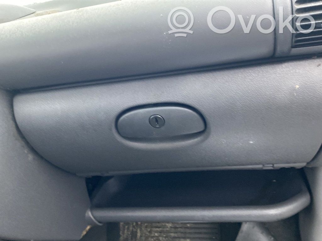 Opel Corsa B Set vano portaoggetti 