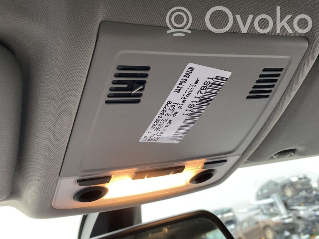 Front seat light   61319201631