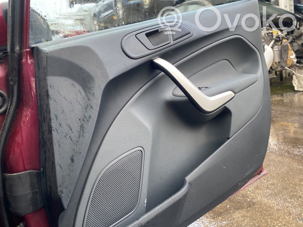 Ford Fiesta Обшивка передней двери 
