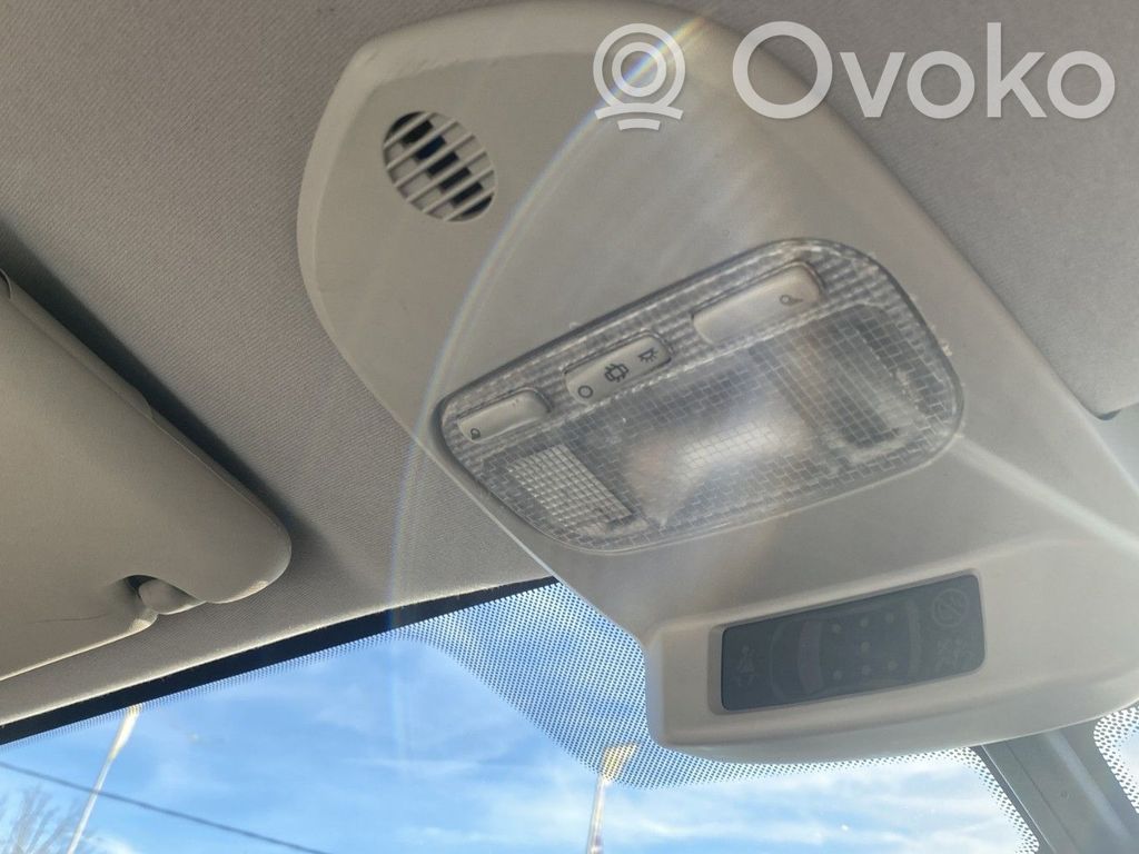 Peugeot 5008 Illuminazione sedili anteriori 