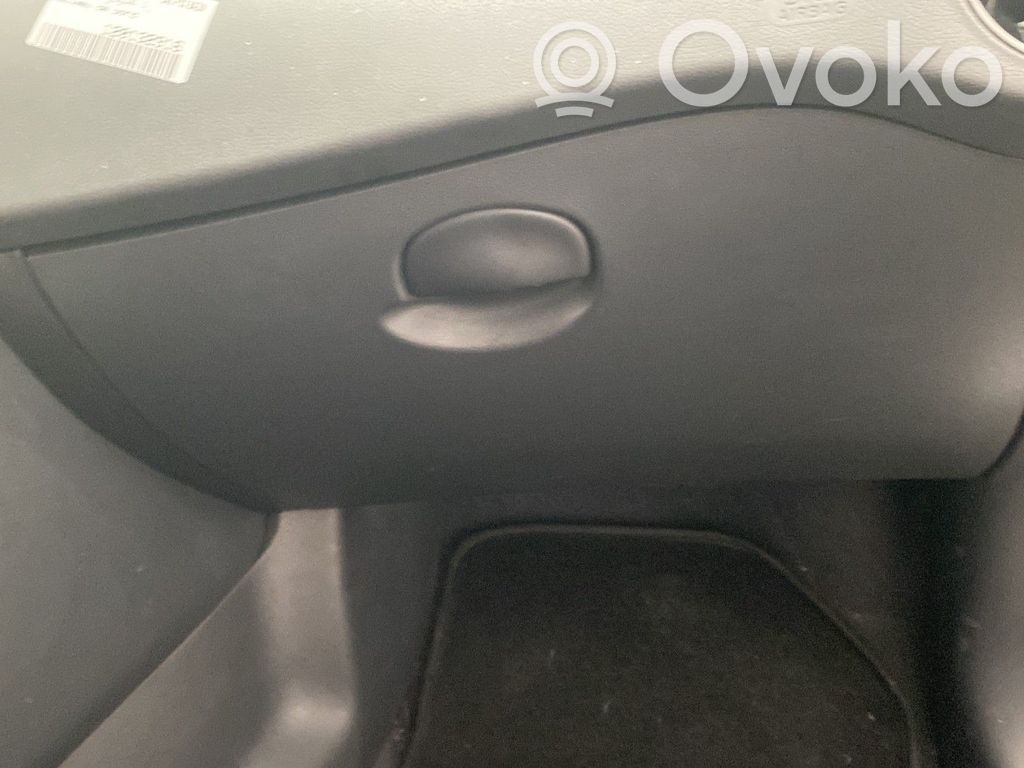Renault Koleos I Juego guantera 