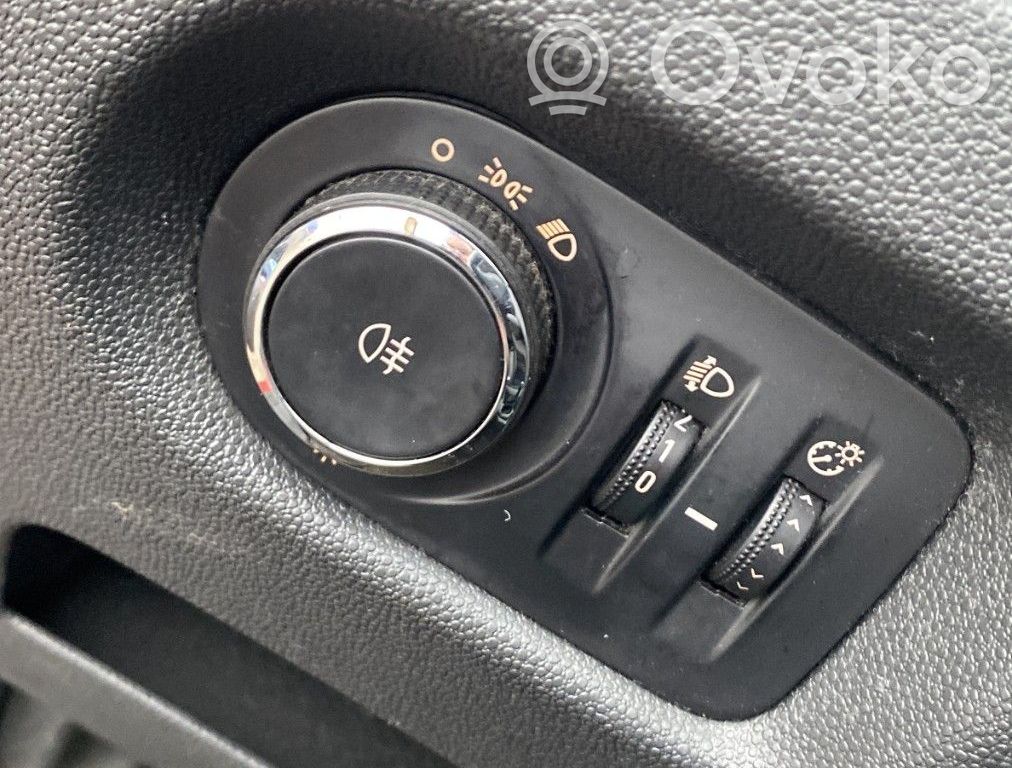 Opel Corsa D Leva indicatori 