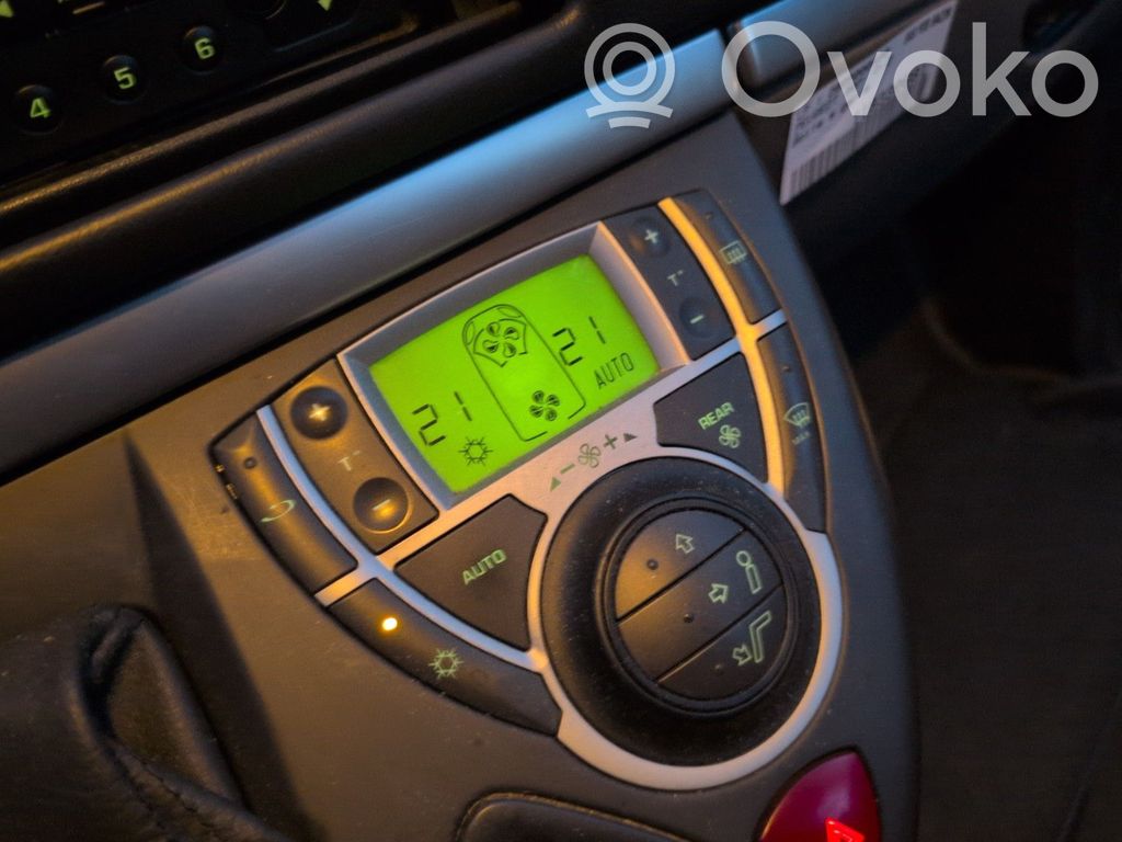 Peugeot 807 Climate control unit 