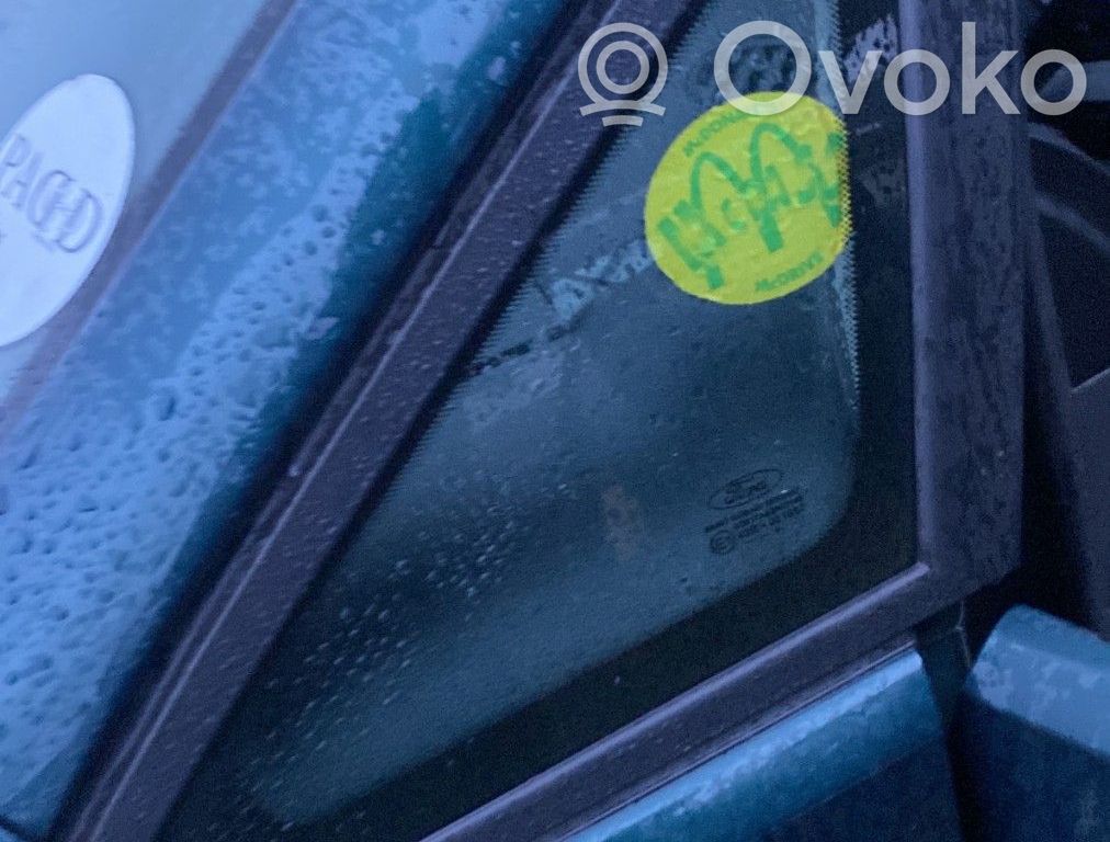 Ford C-MAX I Front triangle window/glass 