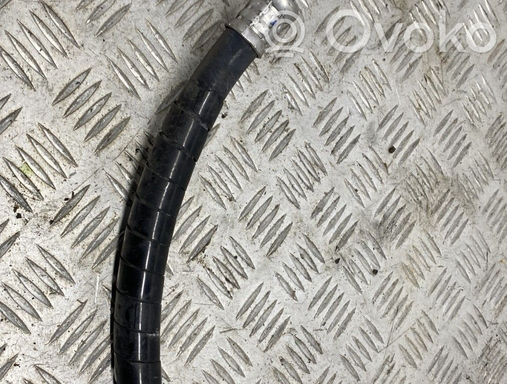 Mazda CX-5 Ilmastointilaitteen putki (A/C) 