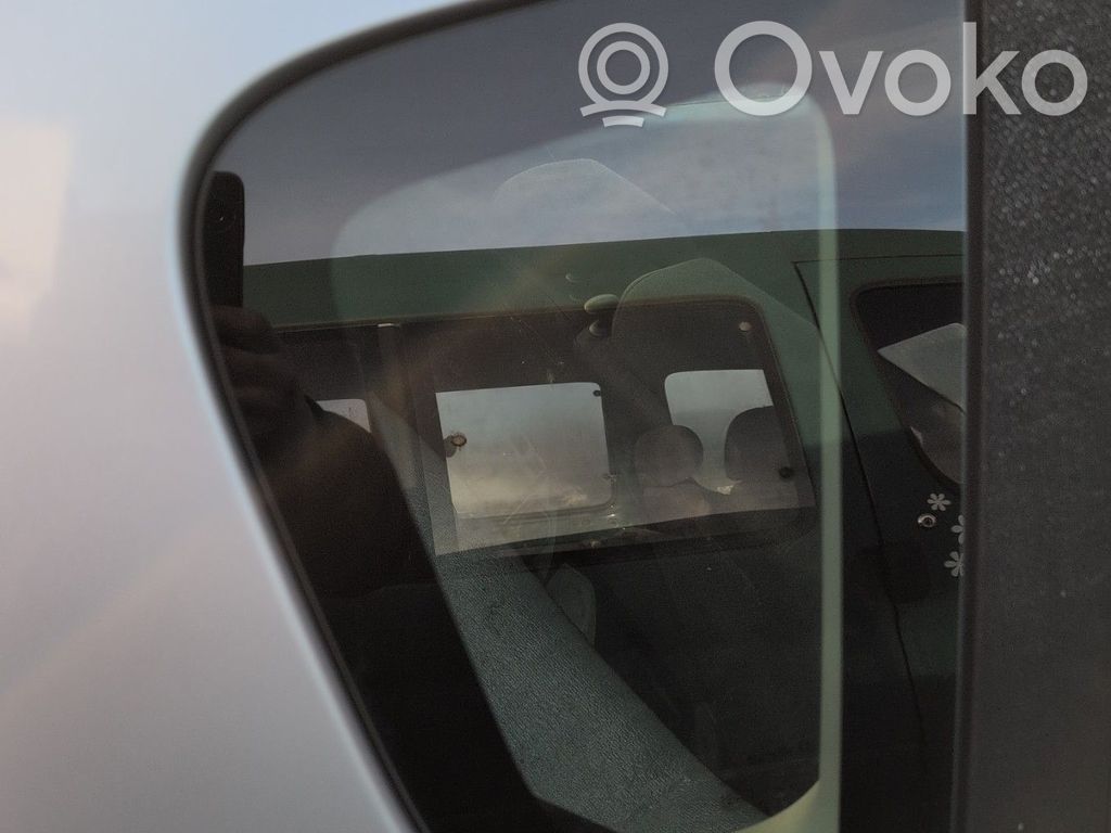 Renault Grand Modus Rear side window 