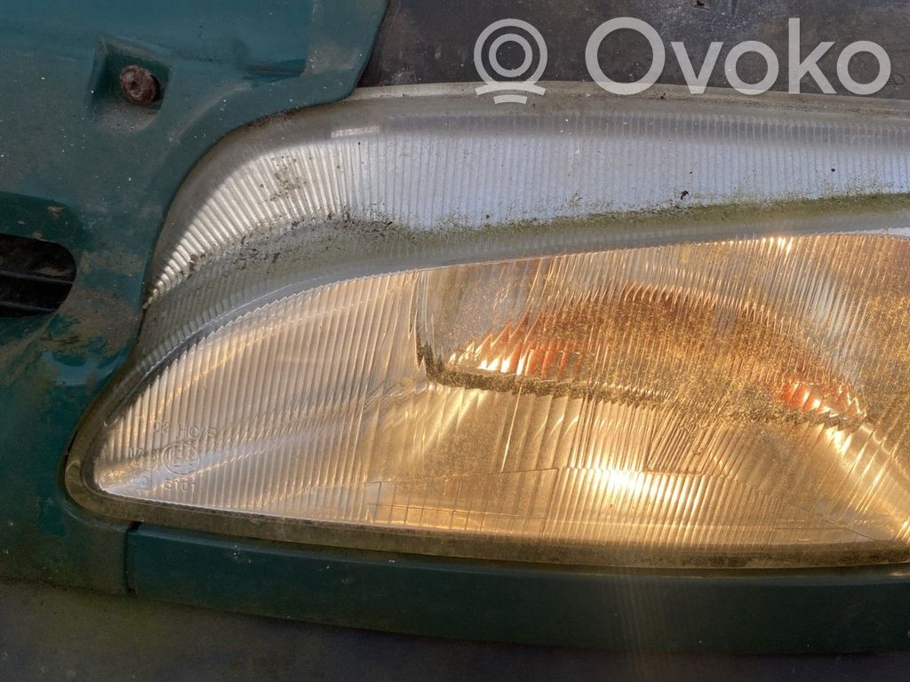 Peugeot Partner Scheinwerfer 