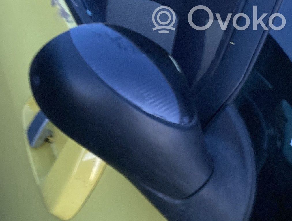 Peugeot 1007 Oglindă exterioară manuală 