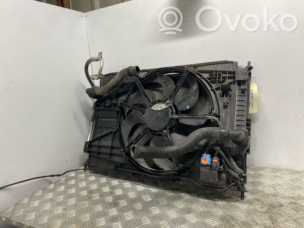 Peugeot 308 Panou suport radiator 