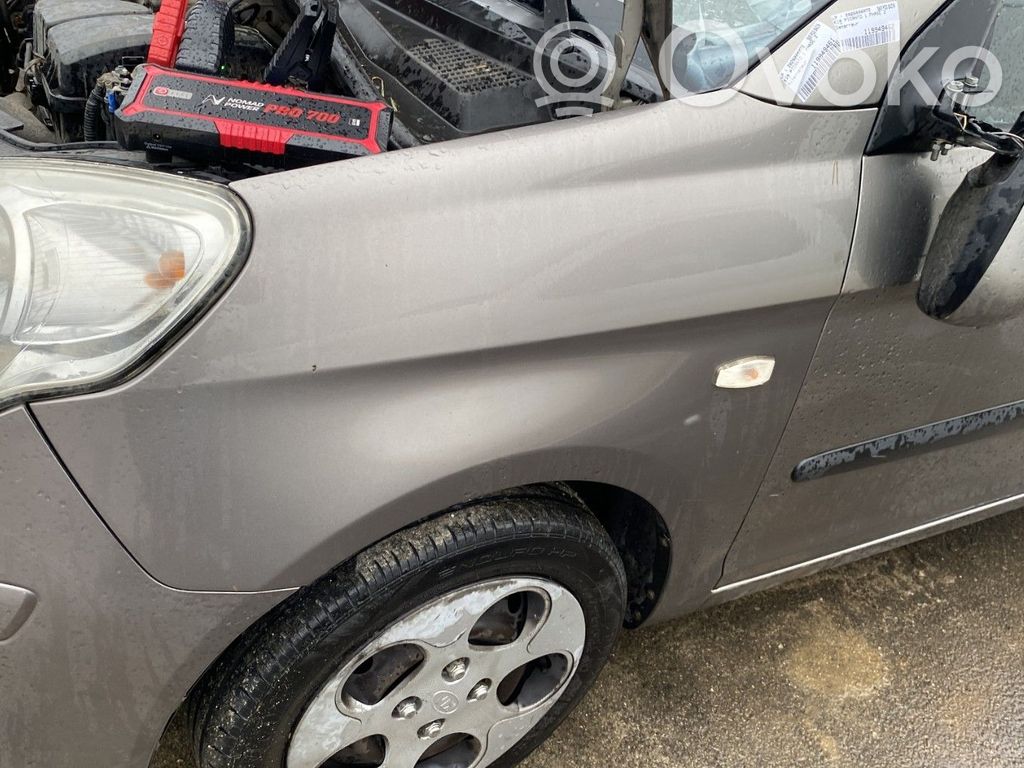 KIA Picanto Guardabarro 