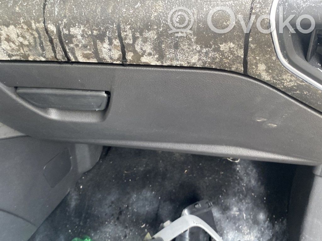 Ford Focus Glove box set 