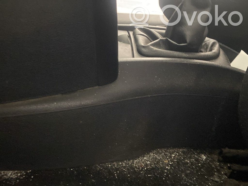 Peugeot 207 Center console 