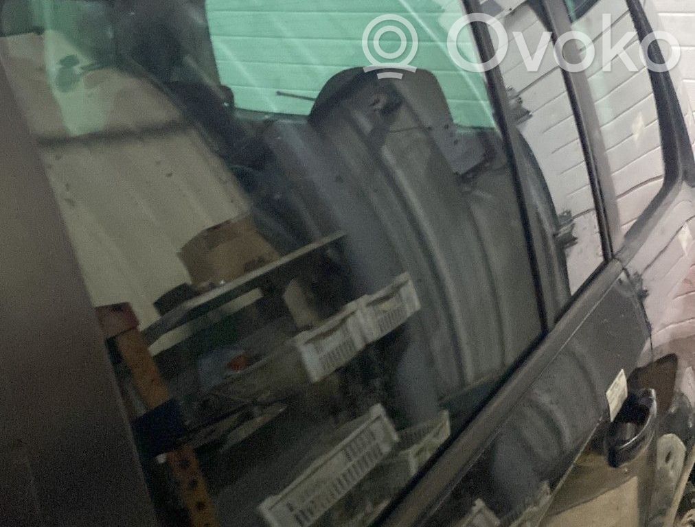 Volkswagen Touran I Vetro del finestrino della portiera posteriore 