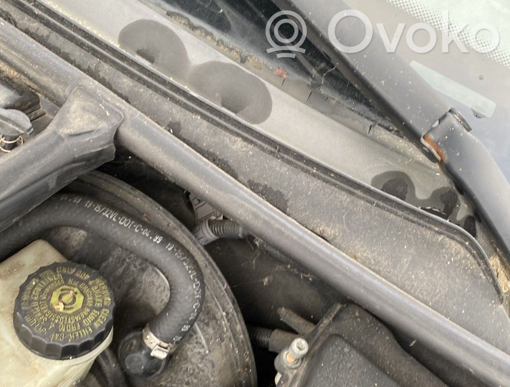 BMW 3 E46 Brake booster 