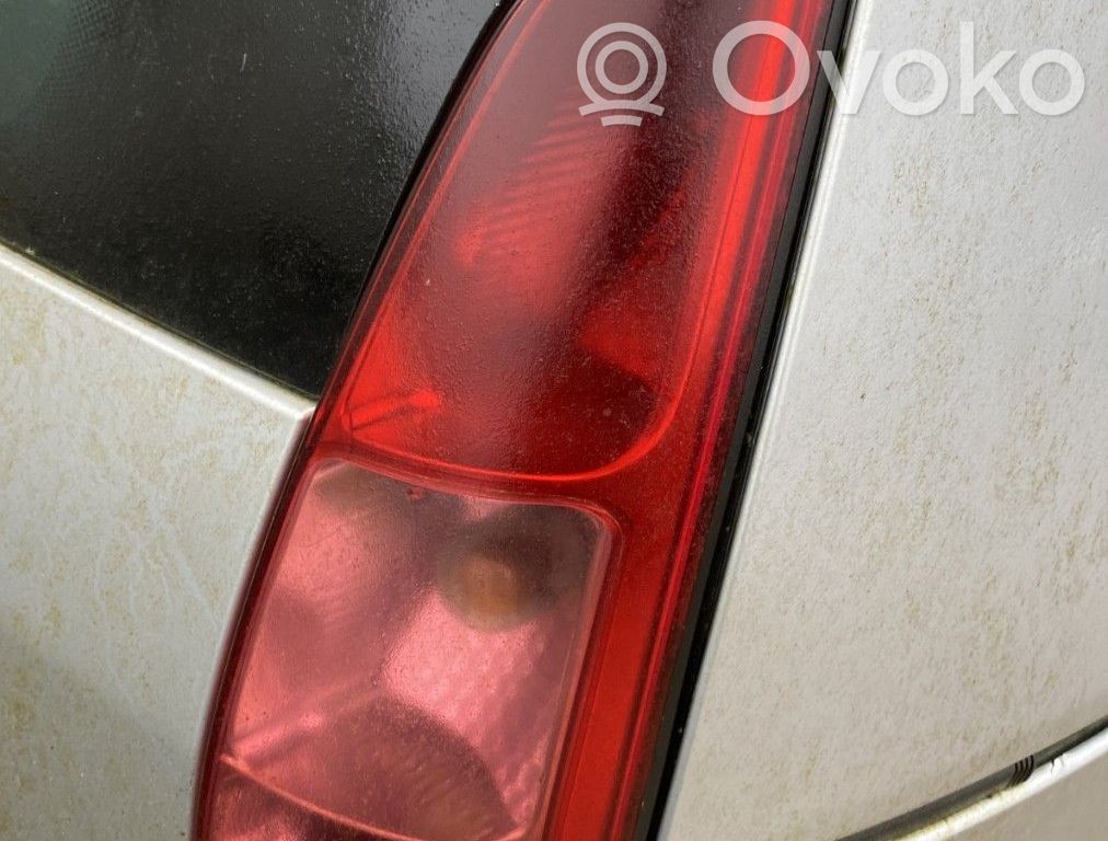 Peugeot 807 Luci posteriori