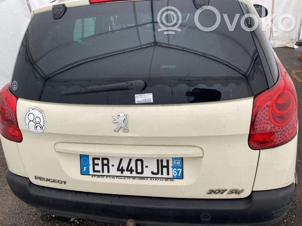 Peugeot 207 Puerta del maletero/compartimento de carga 