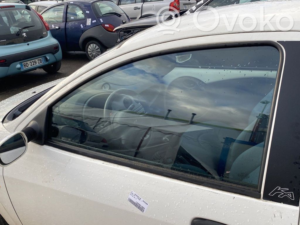 Ford Ka Szyba drzwi przednich 