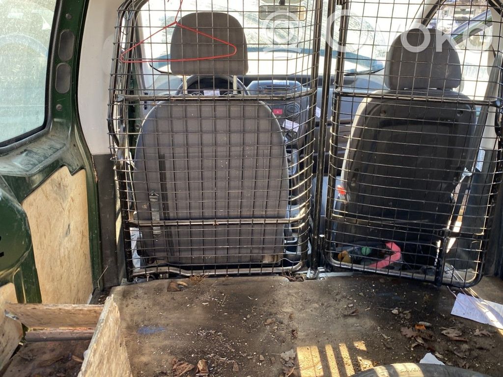 Citroen Nemo Perete intern de separare între cabine 
