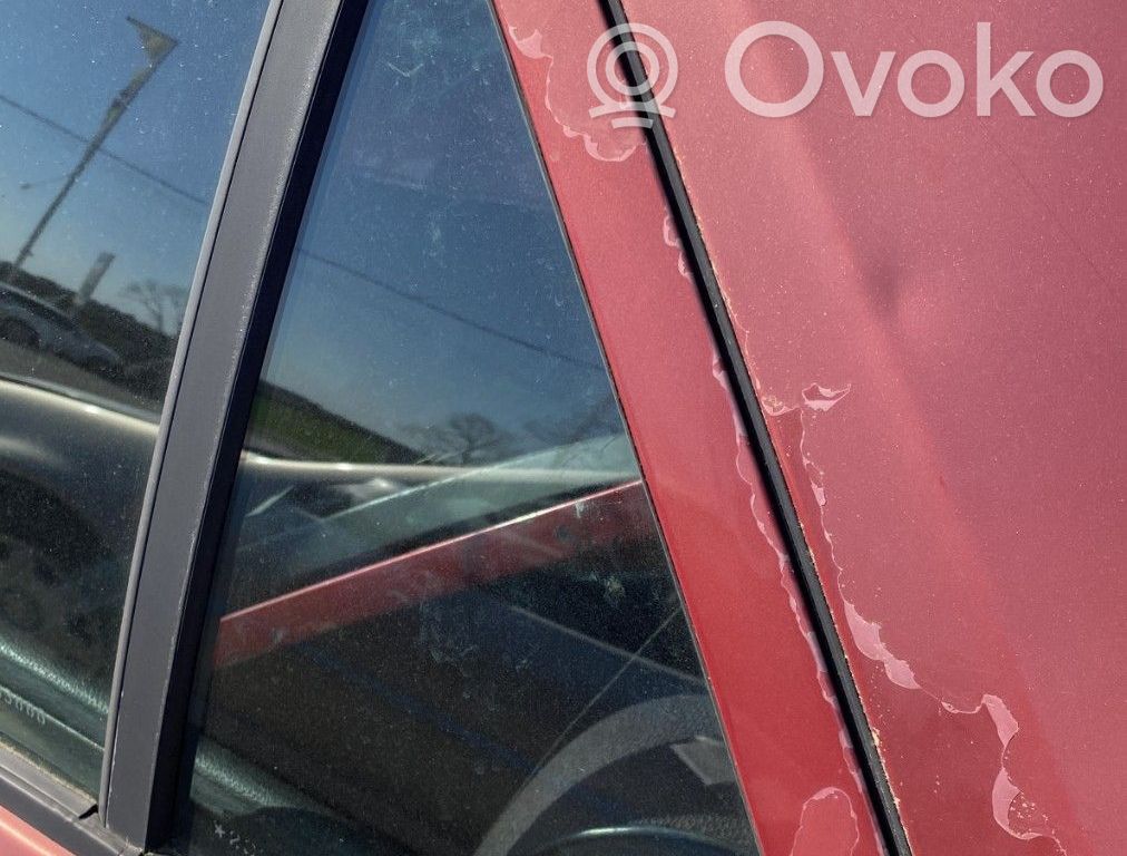 Peugeot 106 Fenêtre latérale vitre arrière