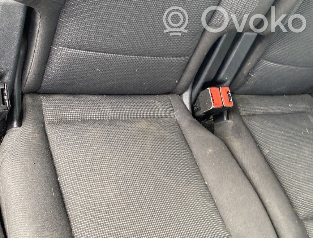 Asiento trasero   1675112