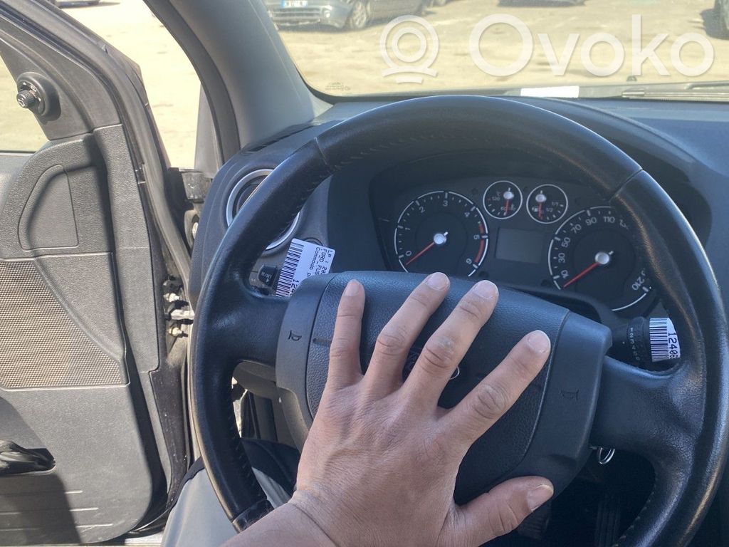 Ford Fusion Ohjauspyörä 