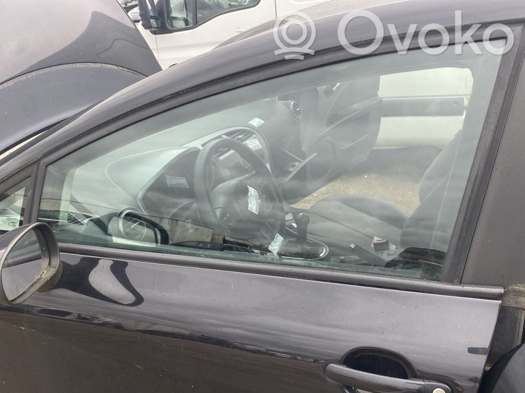 Seat Leon (1P) Geam ușă față patru uși