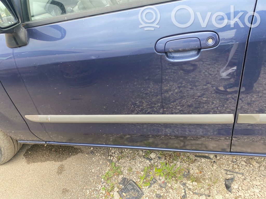 Mazda Premacy Durvis 