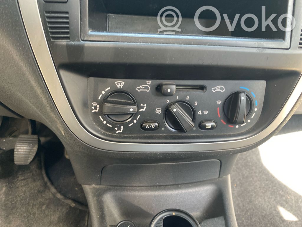 Citroen C3 Climate control unit 