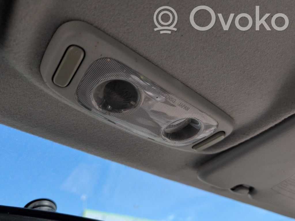 Suzuki Grand Vitara I Światło fotela przedniego