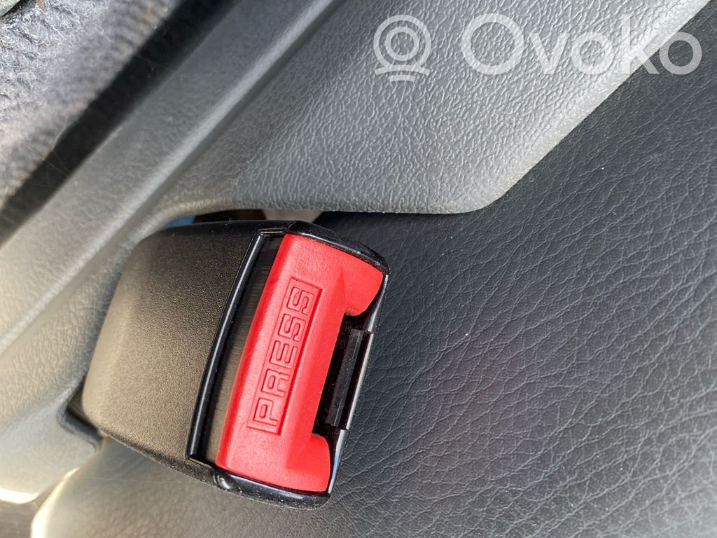 Renault 19 Front seatbelt buckle 
