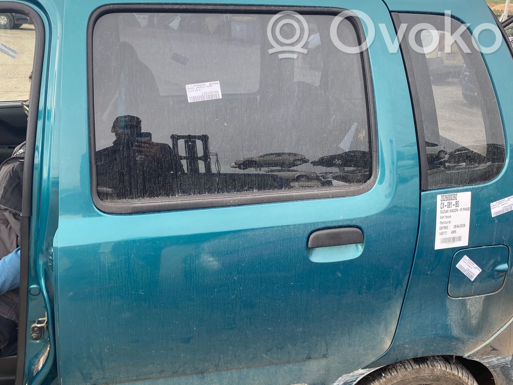 Suzuki Wagon R+ Puerta trasera 