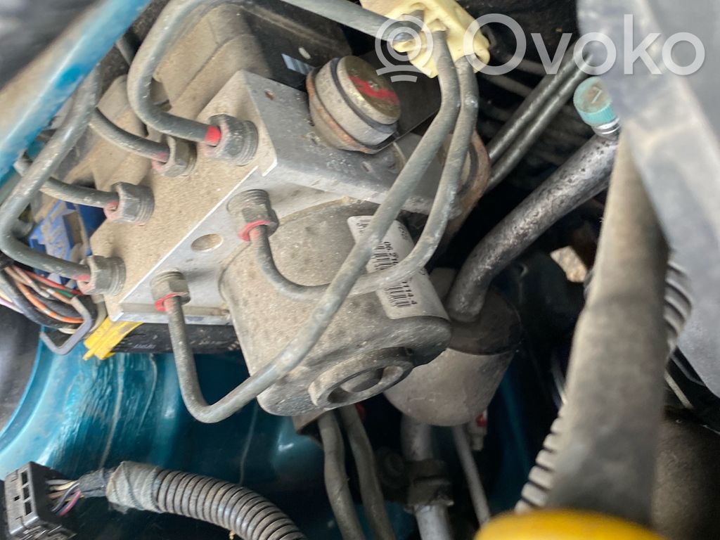 Suzuki Wagon R+ ABS-pumppu 