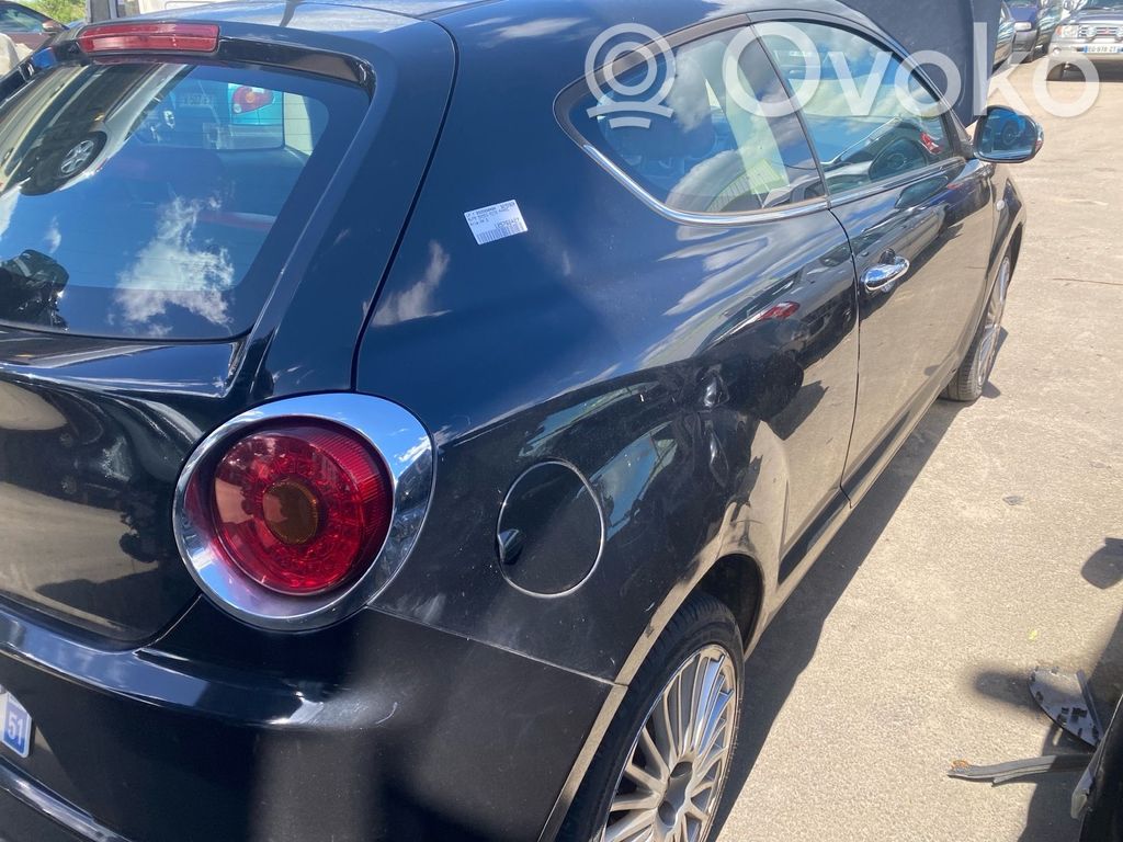 Alfa Romeo Mito Panel lateral trasero 