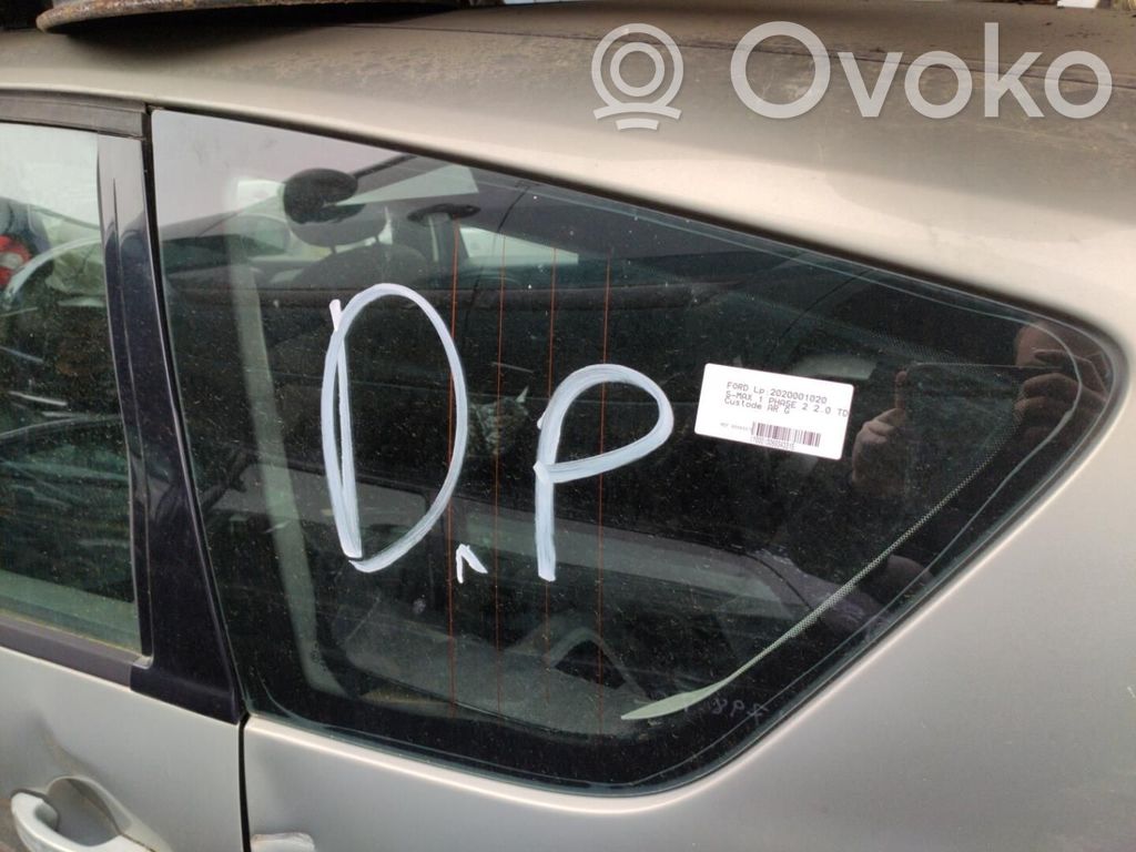 Rear side window