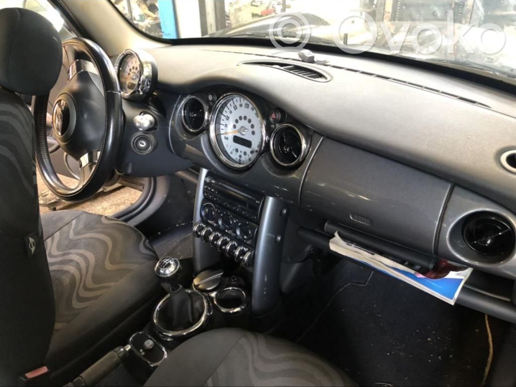 Mini One - Cooper R50 - 53 Panelis 