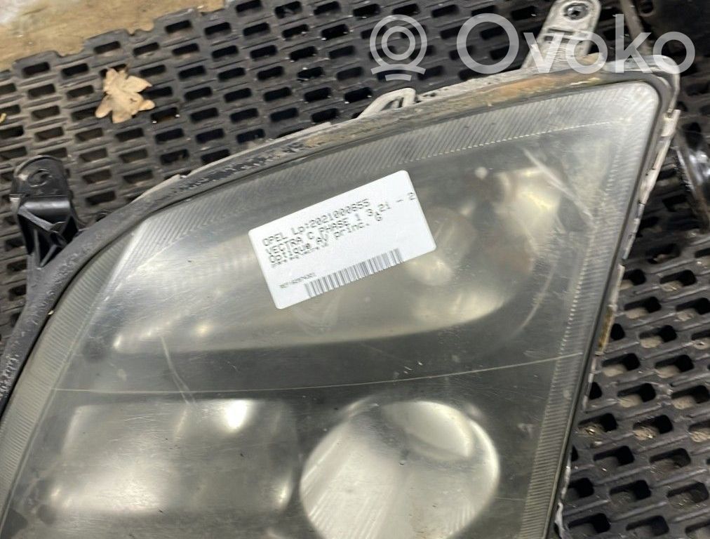 Opel Vectra C Phare frontale 