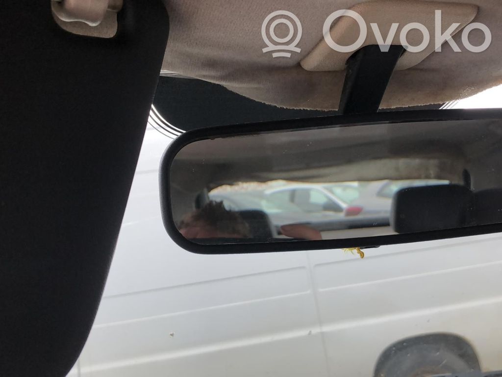 Espejo retrovisor (interior)