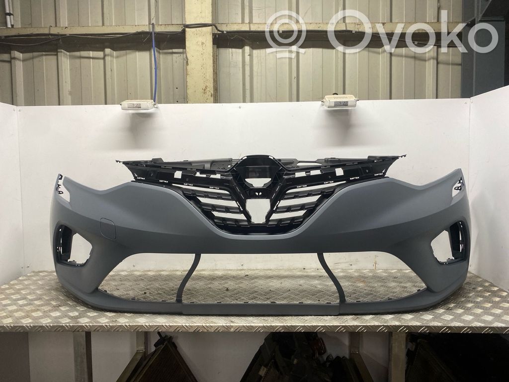 Renault Clio V Front bumper 