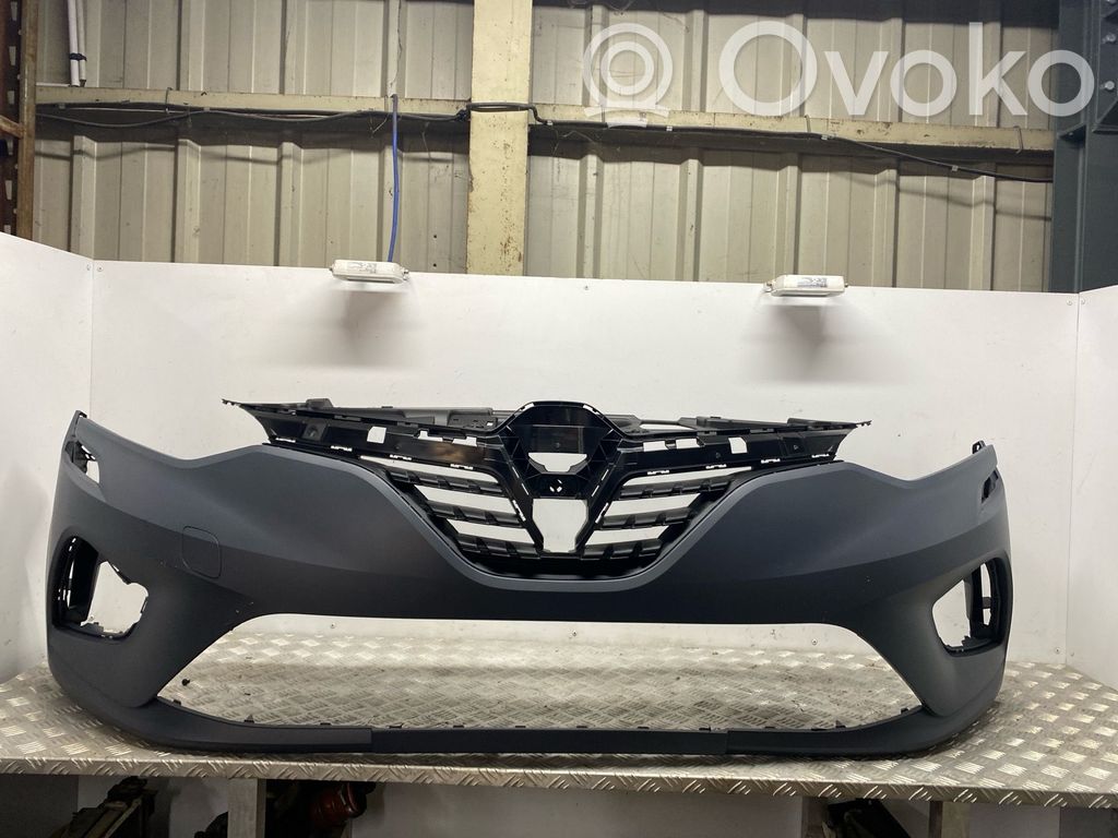 Renault Clio V Front bumper 