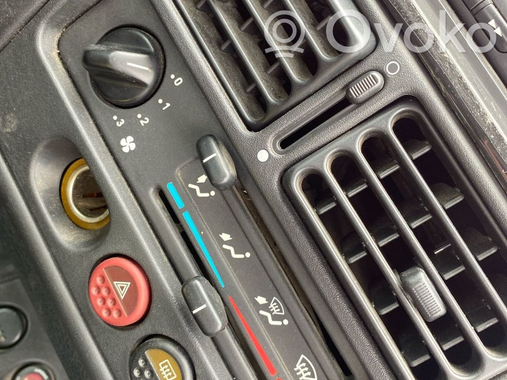 Peugeot 106 Centralina del climatizzatore 