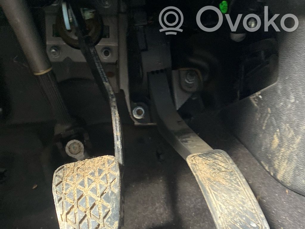 Ford Ecosport Kaasupoljin 