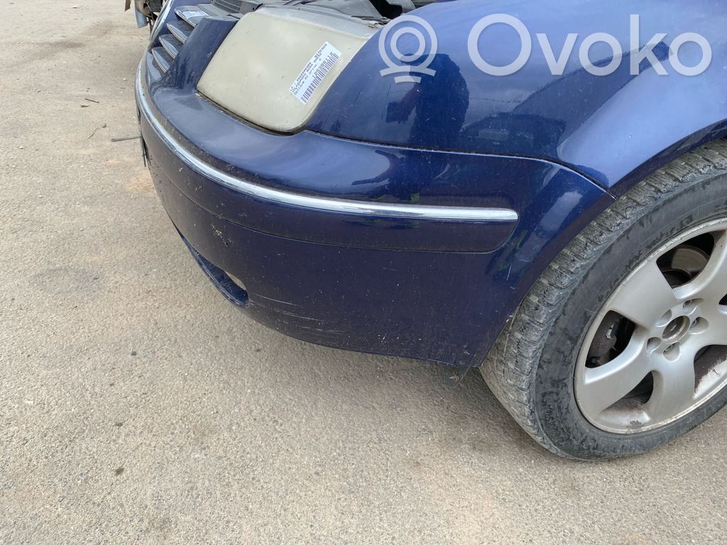 Volkswagen Bora Zderzak przedni 