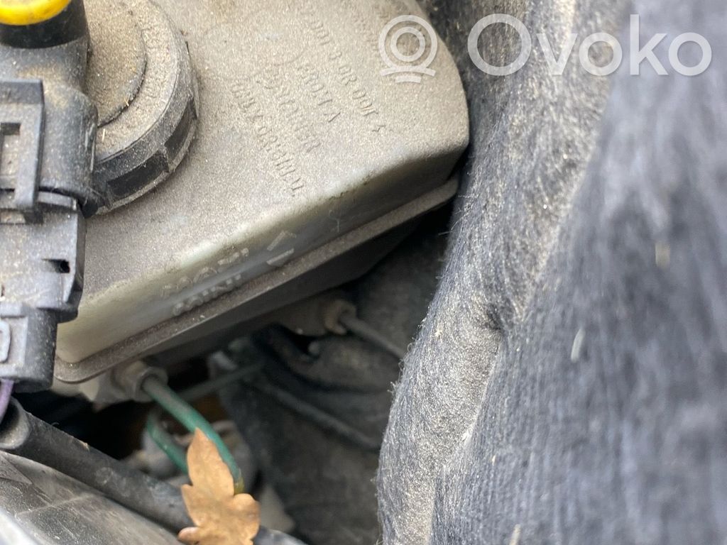 Renault Kangoo I Główny cylinder hamulca 