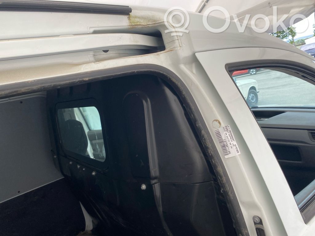 Renault Express Gumowa uszczelka drzwi tylnych / na karoserii 