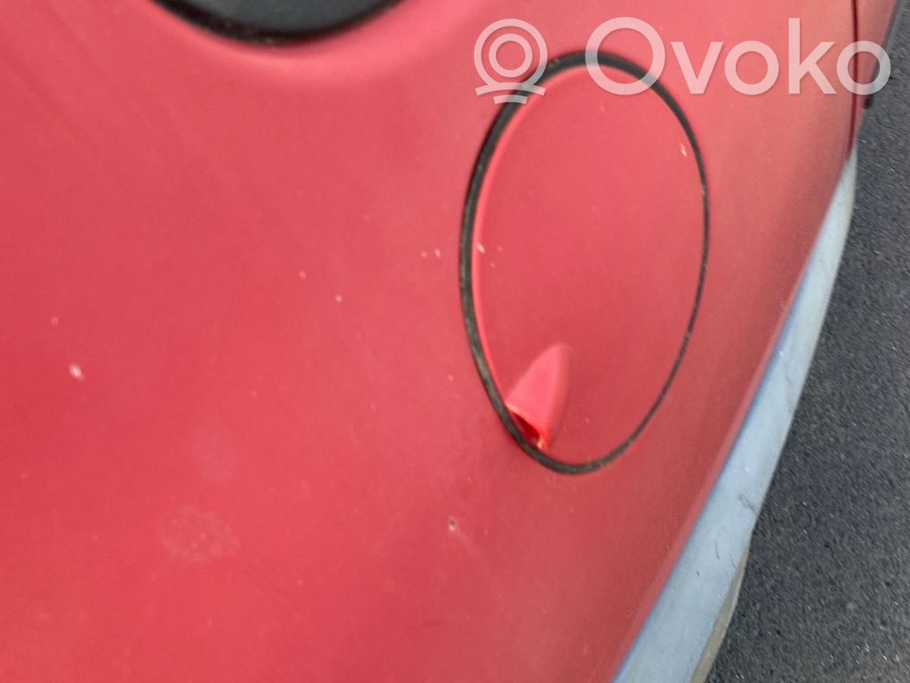 Opel Corsa B Klapka wlewu paliwa 