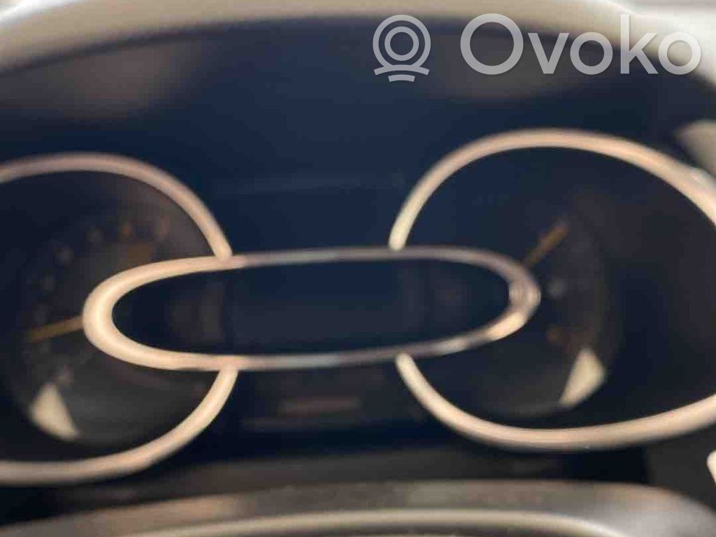 Renault Clio IV Velocímetro (tablero de instrumentos) 